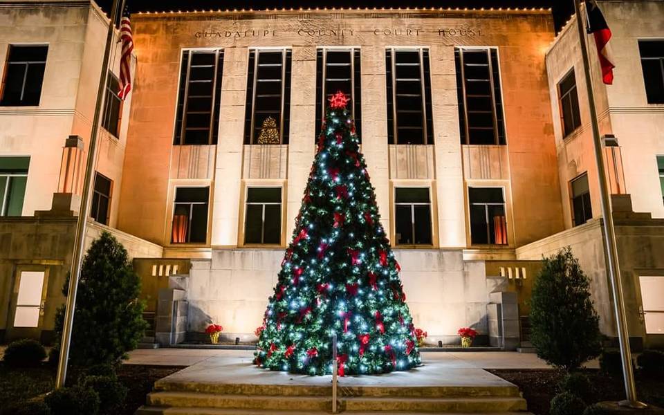 Seguin Christmas Parade 2022 Seguin